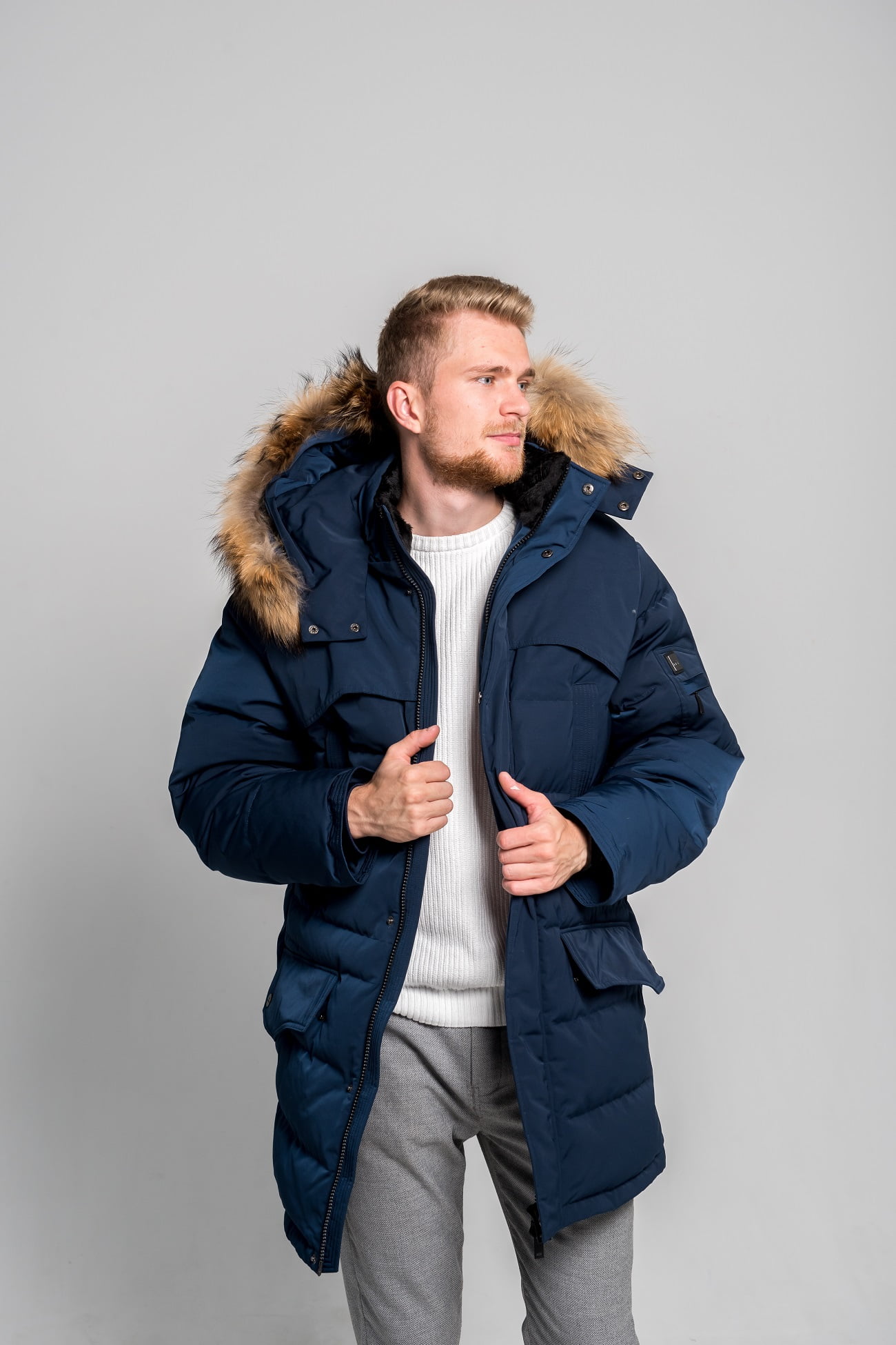 Мигель синий (2)-min